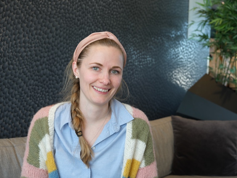 Anne Bolsø innendørs