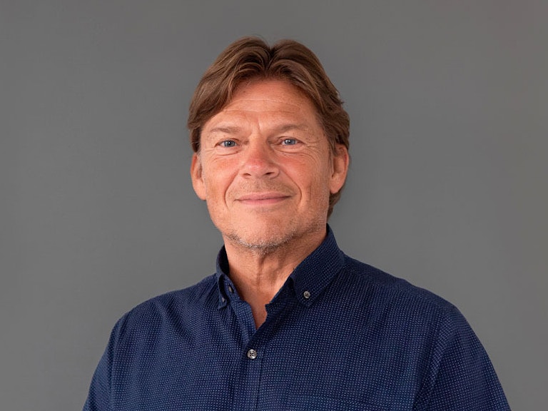 Portrettfoto av Paul Gabor