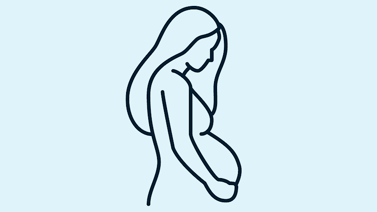 Illustrasjon av en gravid kvinne i sort på lyseblå bakgrunn.